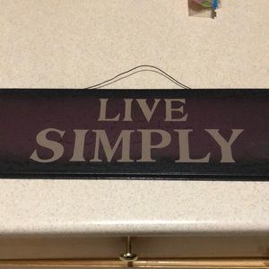 LIVE SIMPLY Wall Sign